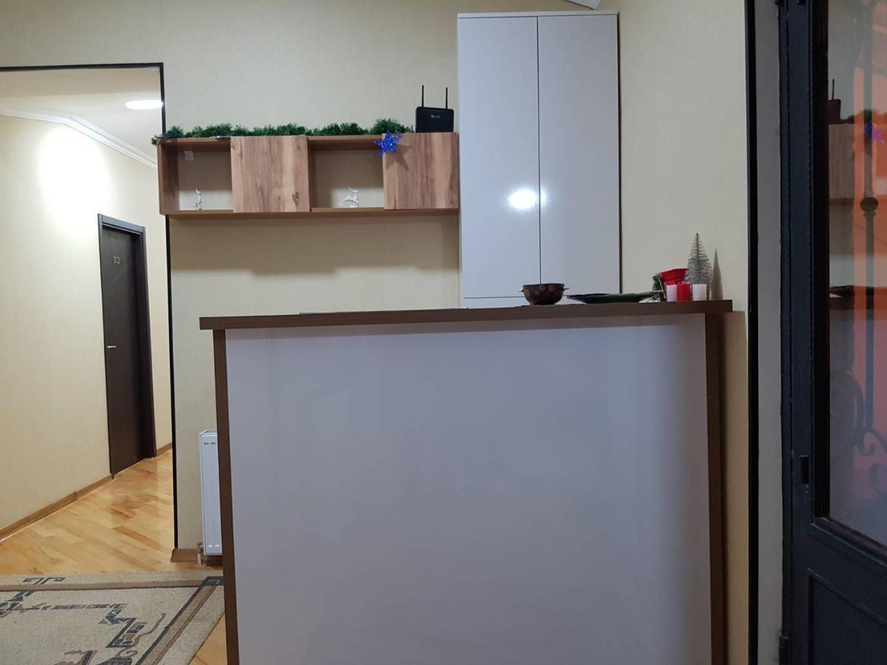 Meridian 库塔伊西 外观 照片